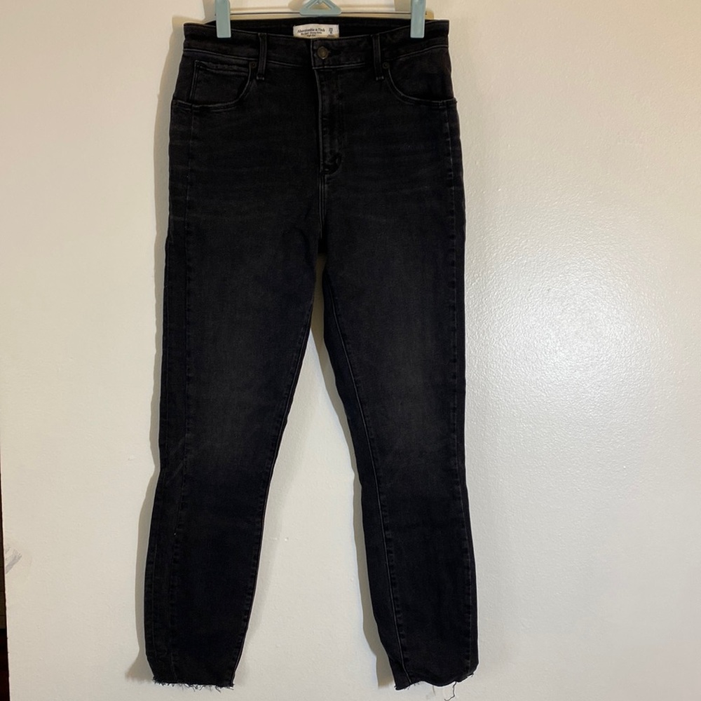 Abercrombie & Fitch The Super Skinny ankle high rise